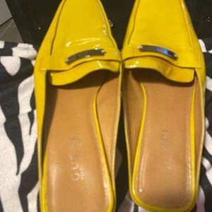 Authentic  Gucci Women shoes size 9B